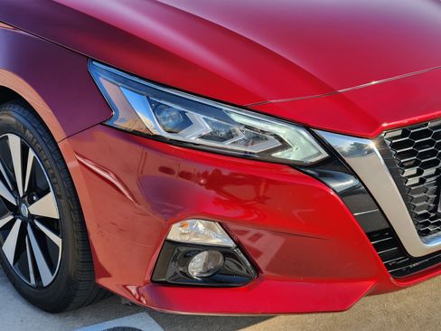 Used 2019 Nissan Altima 2.5 SV image 5