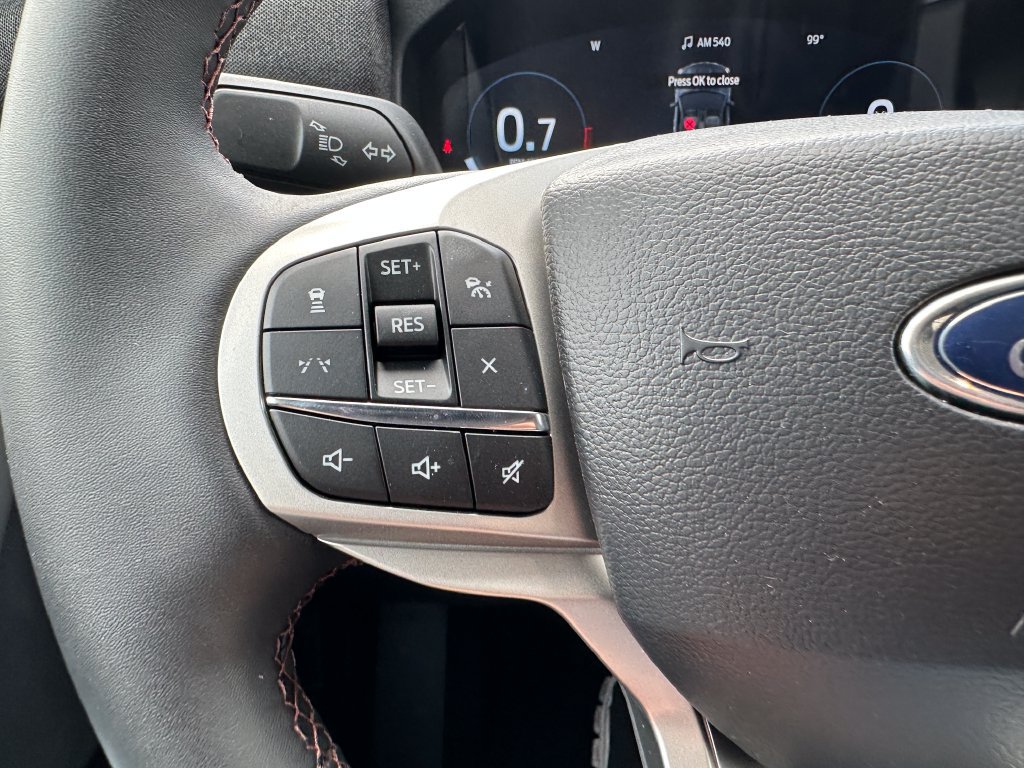 New 2026 Ford Explorer Active RWD image 24