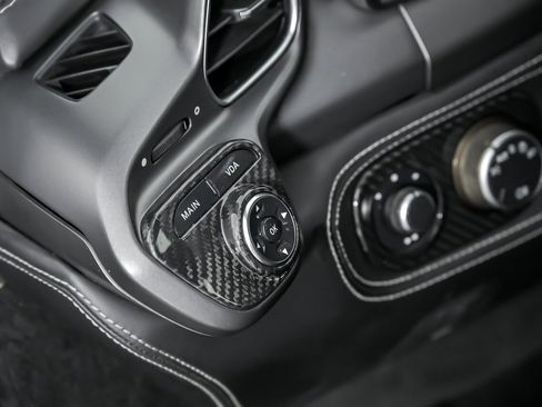 Used 2010 Ferrari 458 Italia image 25