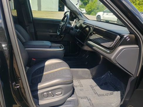 Used 2022 Rivian R1T Adventure AWD/4WD image 14