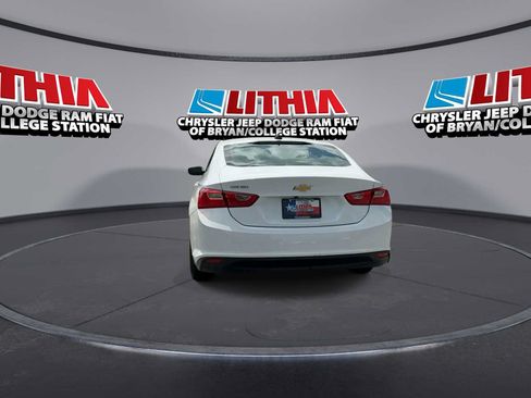 Used 2023 Chevrolet Malibu LS FWD image 7