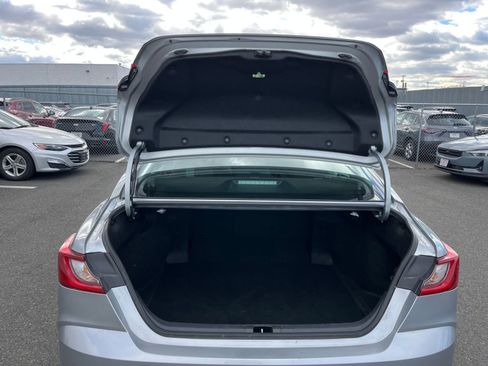 Used 2025 Toyota Camry LE image 30