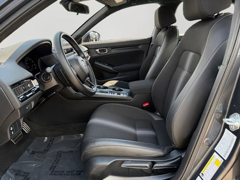 Used 2023 Honda Civic Sport image 14