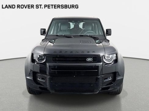 Used 2023 Land Rover Defender 90 V8 AWD/4WD image 2