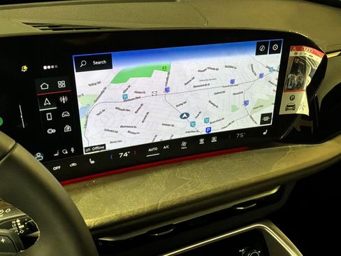 New 2025 Audi Q5 Premium image 3