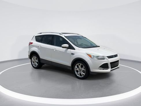 Used 2014 Ford Escape Titanium FWD image 1