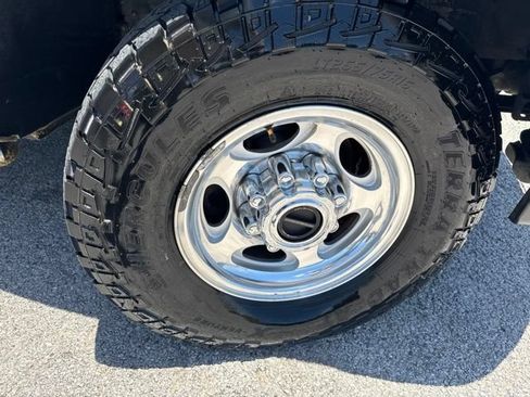 Used 2001 Ford F250 Lariat AWD/4WD image 13