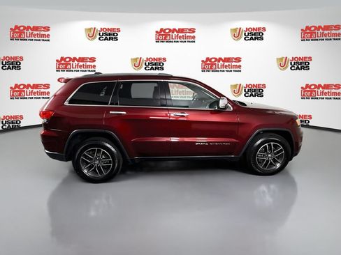 Used 2018 Jeep Grand Cherokee Limited AWD/4WD image 18