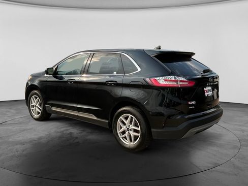 Used 2024 Ford Edge SEL AWD/4WD image 7