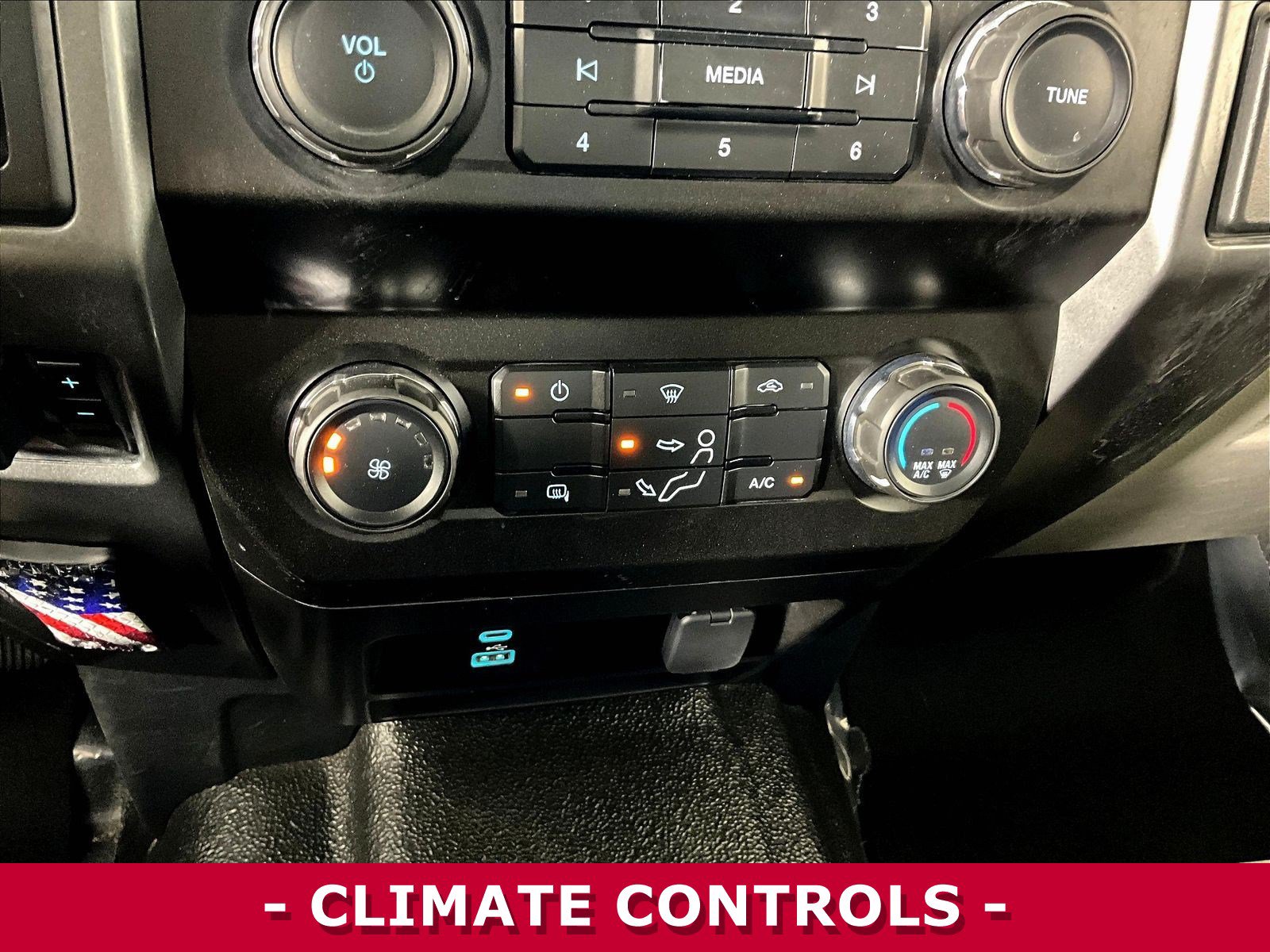 Used 2022 Ford F350 XLT w/ XLT Value Package AWD/4WD image 16