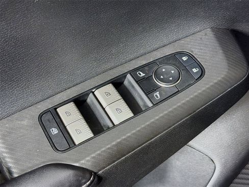 Used 2022 Mitsubishi Outlander ES AWD/4WD image 19