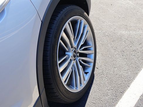 Used 2016 Lincoln MKC Reserve w/ Technology Package image 41