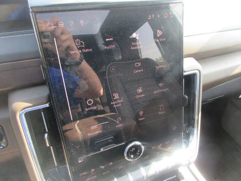 New 2026 GMC Yukon XL Denali Ultimate image 19