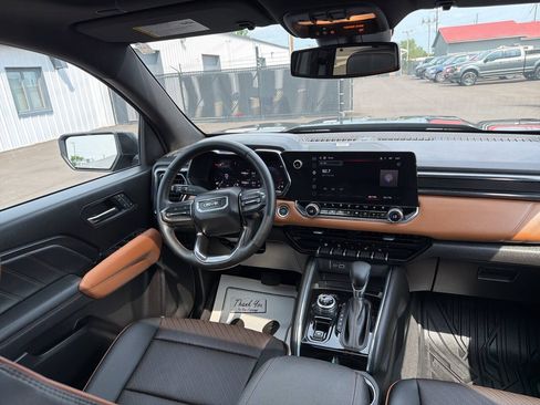 Used 2026 GMC Canyon AT4 w/ Technology Plus Package AWD/4WD image 20