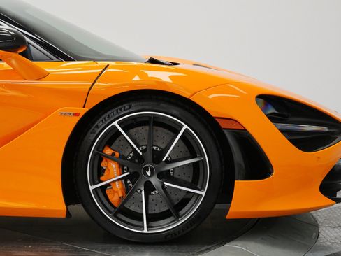 Used 2022 McLaren 720S Performance RWD image 58