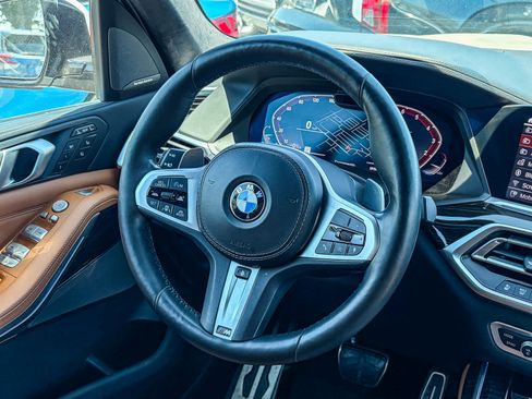 Used 2019 BMW X7 xDrive40i w/ Dynamic Handling Package AWD/4WD image 14