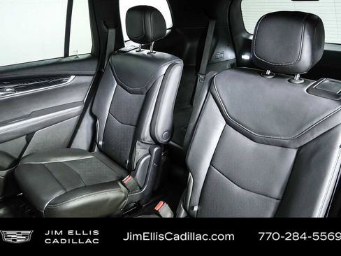 Used 2020 Cadillac XT6 Premium Luxury FWD image 18