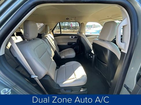 Used 2020 Ford Explorer XLT w/ Equipment Group 202A image 22