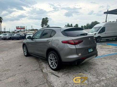 Used 2018 Alfa Romeo Stelvio Ti Sport AWD/4WD image 9