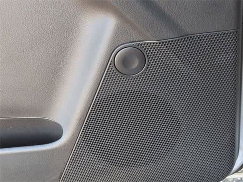 Used 2011 Chevrolet Aveo5 LT w/ Power and Convenience Package image 28