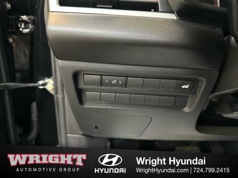 Used 2024 Mitsubishi Outlander SE image 23