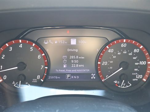 Used 2023 Nissan Frontier PRO-4X w/ Pro-4X Premium Package AWD/4WD image 10