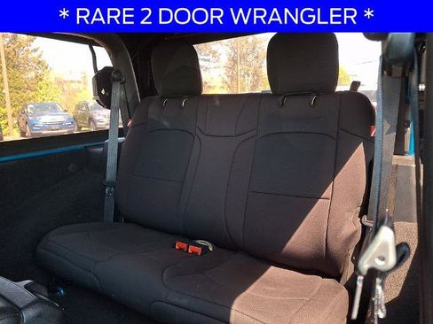 Used 2020 Jeep Wrangler Sport AWD/4WD image 10