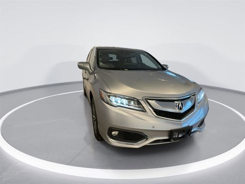 Used 2018 Acura RDX AWD w/ Advance Package image 2