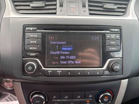 Used 2015 Nissan Sentra SV FWD image 28