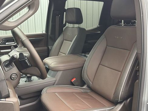 Used 2026 GMC Sierra 1500 Denali w/ Denali Reserve Package image 34