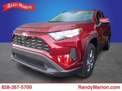 Used 2025 Toyota RAV4 XLE w/ Convenience Package