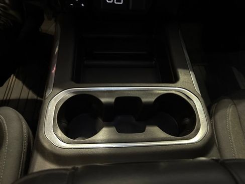 Used 2019 Chevrolet Silverado 1500 LT Trail Boss AWD/4WD image 28