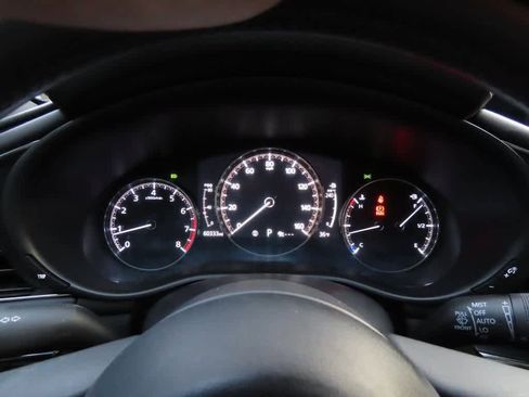 Used 2020 MAZDA MAZDA3 Hatchback w/ Preferred Package image 23