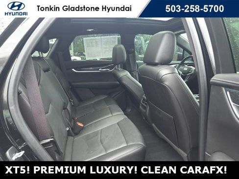 Used 2021 Cadillac XT5 Premium Luxury image 23