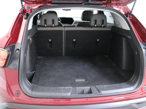 Used 2024 Chevrolet Trax ACTIV w/ Driver Confidence Package image 26