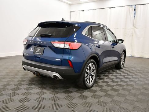 Used 2020 Ford Escape Titanium w/ Titanium Premium Package 2.0 AWD/4WD image 8