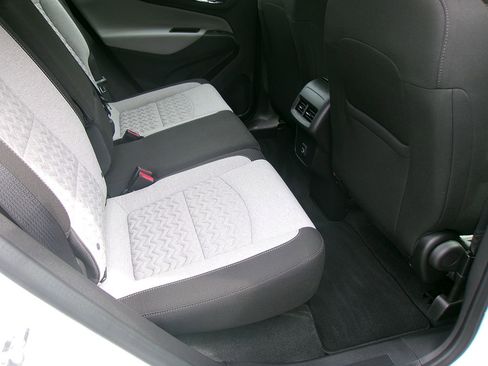 Used 2024 Chevrolet Equinox LS w/ Driver Confidence II Package image 10