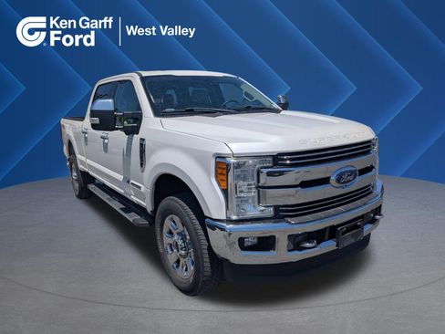 Used 2017 Ford F350 Lariat w/ Lariat Ultimate Package AWD/4WD image 1