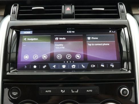 Used 2019 Land Rover Discovery HSE AWD/4WD image 23