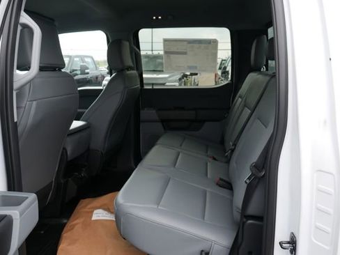 New 2026 Ford F350 XL w/ XL Chrome Package AWD/4WD image 20