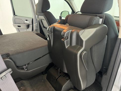 Used 2013 GMC Yukon SLE image 53