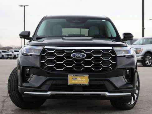 Certified 2025 Ford Explorer Platinum w/ LUX Leather Package image 2