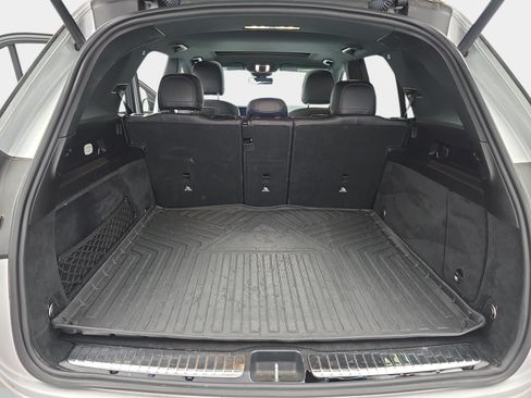 Used 2020 Mercedes-Benz GLE 350 4MATIC w/ Premium Package image 12