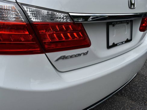Used 2013 Honda Accord EX-L image 30