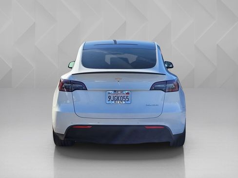 Used 2020 Tesla Model Y Performance image 5