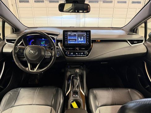 Used 2019 Toyota Corolla XSE FWD image 22