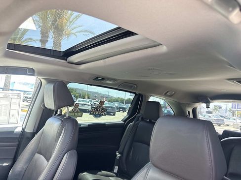 Used 2019 Honda Odyssey EX-L image 2