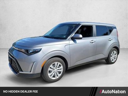 Used 2023 Kia Soul LX