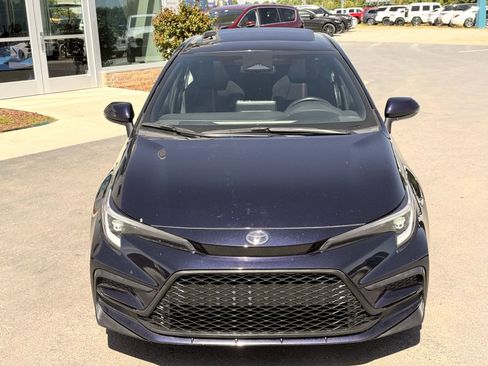 Used 2023 Toyota Corolla SE w/ SE Premium Package FWD image 7