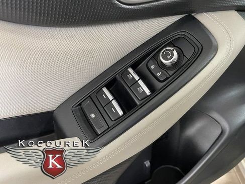 Used 2020 Subaru Forester Premium AWD/4WD image 20